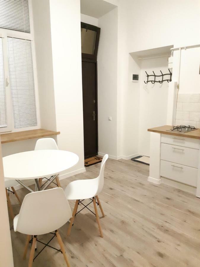 Transfer Apartament І.Franka 59 إلفيف المظهر الخارجي الصورة