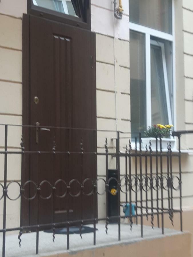 Transfer Apartament І.Franka 59 إلفيف المظهر الخارجي الصورة